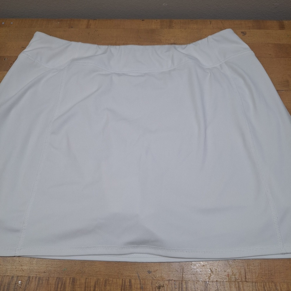 Tangerine Active Skort Women XL White Perforated Golf Pickleball Athletic Tennis